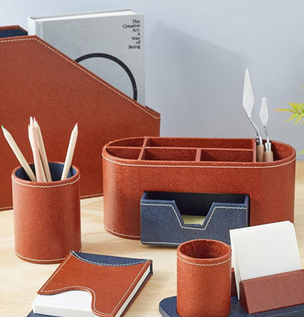 Pen Holder